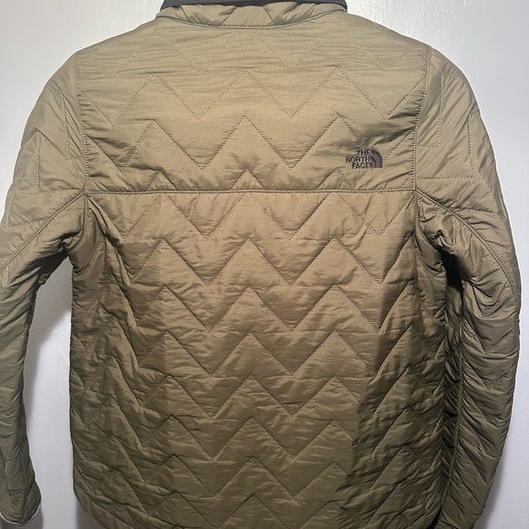The North Face Olive Green Quilted Puff Jacket - Picture 2 of 5